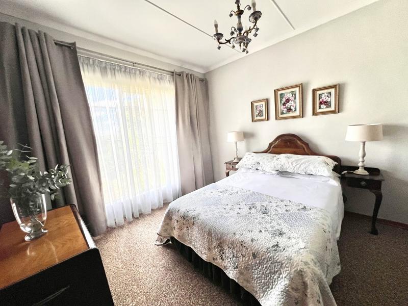 4 Bedroom Property for Sale in Lindley Free State